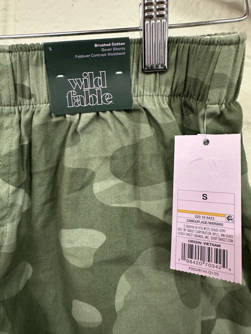 Women’s wild fable Green Camo Elastic Waist PJ Shorts - Picture 5 of 5